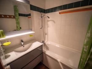 Résidence Bourgeon G - BOURGEON 03 MAE-6741