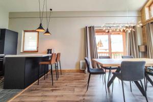 Chalet Laurentides - CHALET LAURENTIDES MAE-6981