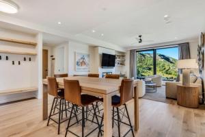 Electric Pass Lodge 504 by Snowmass Mountain Lodging