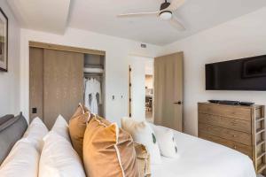 Electric Pass Lodge 508 by Snowmass Mountain Lodging