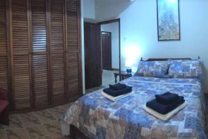 Departamento Puerto Azul via a la costa