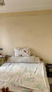 Coastal comfort near downtown