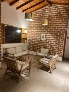 Habitación con baño privado en casa de campo ubicada en Santa Elena