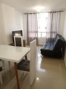 Provenza Housse-Alquiler de habitaciones en apto compartido - 佛罗里达布兰卡