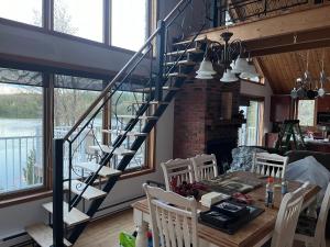 Chalet spa rivière saint Maurice