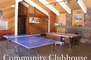 Large 1875 SF 2-bedroom 3 Bath 3-floor townhome - Zephyr Cove