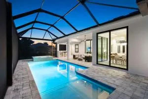 Walking Distance to the Beach! Extravagant 2024 Coastal Oasis - Coconut Island