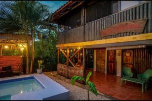 Matambú Ranchita Charming & Rustic with Shared Pool