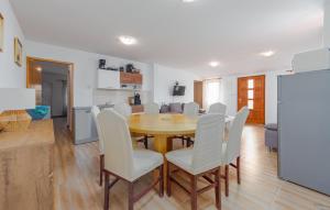 Gorgeous Home In Biograd Na Moru