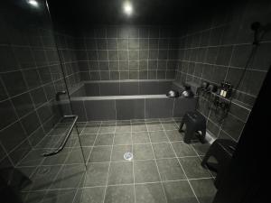 Black Villa Naha 最大8名宿泊可 136平米 美栄橋駅 徒歩1分 国際通り 徒歩7分