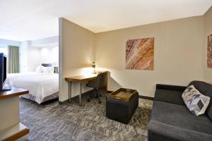Two Queen Suite with Sofa Bed room in SpringHill Suites Lexington Near the University of Kentucky