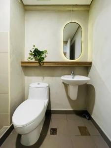 V2 Relaxing Studio Escape