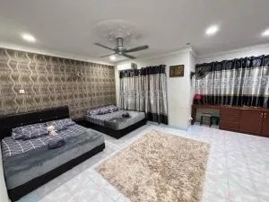 Kurma & Manggis Homestay 5BR - Kampong Tanjong Minyak