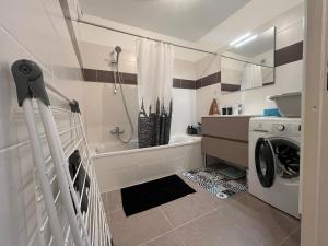 Appartement cosy avec jardin et parking à Évian - FR-1-498-105