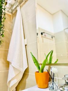 MOA SHORE - Exxy SUITES