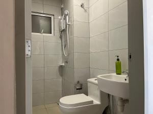 Industrial 2BR 8Pax Impression City 5Mins ToTown