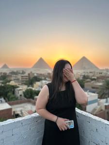 Loay pyramids inn