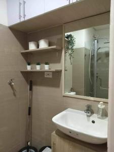 shore 1 residence pasay city