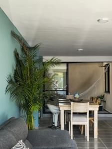 Casa Privada Vacacional a 2m del Aeropuerto Eden, 20m del Parque Del Cafe y Armenia tiene Piscina, Jacuzzi, Sauna By Molca Xperiences