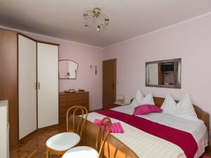 Rooms Tupina by Paulina - Comfort Double Room with Balcony and Sea View Room 1