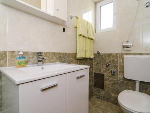 Apartments & Rooms Bari i - Studio Apartment with Balcony and City View First Floor -APT 10