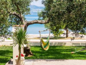 Apartments Glavor - One Bedroom Apartment with Terrace and Sea View A1