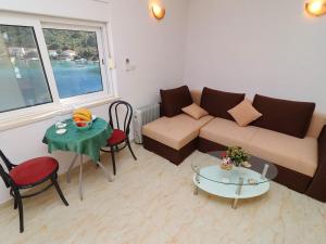 Apartments Belin Mljet - Studio Apartment with Terrace and Sea View 
