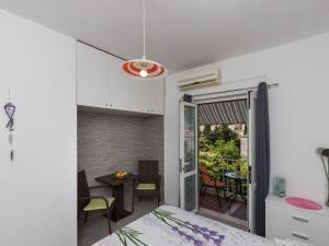 Guest House Bradas-Double Room with Shared Bathroom No3