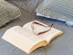 Miracle Apartments - Comfort Studio Apartment with Terrace and City View