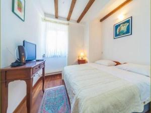 Apartments Vi-La - Superior One Bedroom Apartment First Floor