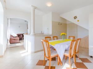 Apartment Magdalena - Three Bedroom Apartment