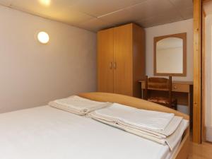 Lapad View Apartments - Duplex Economy Two Bedroom Apartment with Terrace