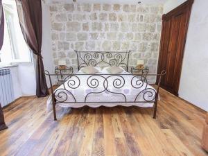 Apartment&Rooms Savonari - Two Bedroom Studio Apartment with Terrace