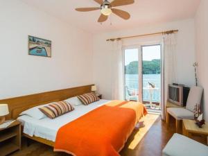 Villa Malfi - Standard One-Bedroom Apartment with Sea View A4