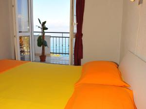 Apartments Tino- Two Bedroom Apartment with Terrace and Sea View A2
