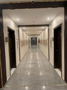 منازلكم للشقق المخدومة