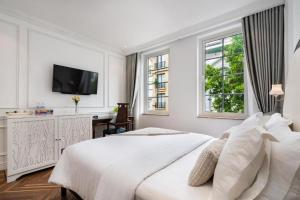 Phòng Giường Đôi Nhìn Ra Vườn (Double Room with Garden View)