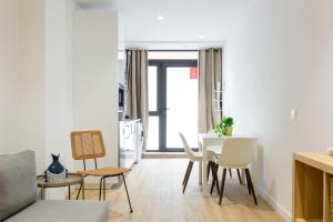 Nuevo piso cerca de universidad y playa