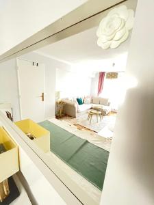 Appartements Sejourner dans un grand appartement 1 minute des transports et a seulement 8 minutes de Paris ! : Appartement 2 Chambres