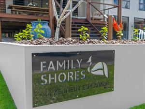 Family Shores - Beachfront Bliss