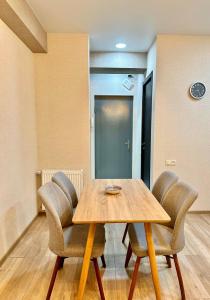 Beautiful Apartment With Balcony In Didi Dighomi