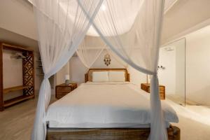 Family Villa Ubud, 2 bedrooms, Shared Pool, Garden, Rice Field & Jungle Views