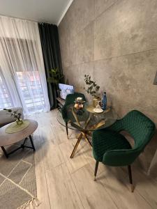 Przy Złotych Piaskach 1