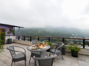 ELIVAAS 3 BHK With Balcony & Lake View - Antarmann Casa Mirage