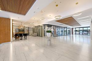 Bella - Stylish 1-Bed Apt in trendy De Waterkant with Balcony