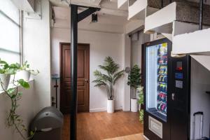 Homey and Cozey Poblacion Makati S04