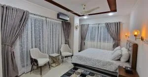 Rivaj palace - Niāziān