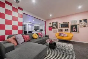 Heritage House - Classic 3BR on Greenhurst Street - Wigram