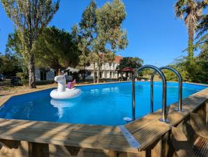 Maisons de vacances Villa Louisiane - Maison avec piscine : photos des chambres