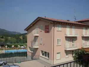 Residence Hotel Matilde - Tizzano Val Parma